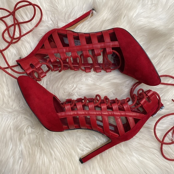 ♦️♦️RED LACE-UP POINTY TOE ANKLE BOOTIES♦️♦️ - Picture 4 of 4